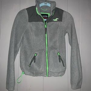 Hollister-SUPER soft fleece zip up! 🤩